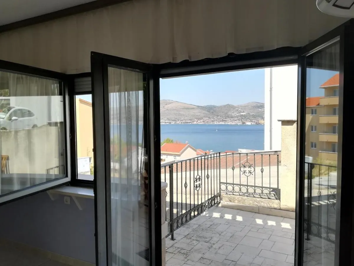 Villa Caroline Trogir